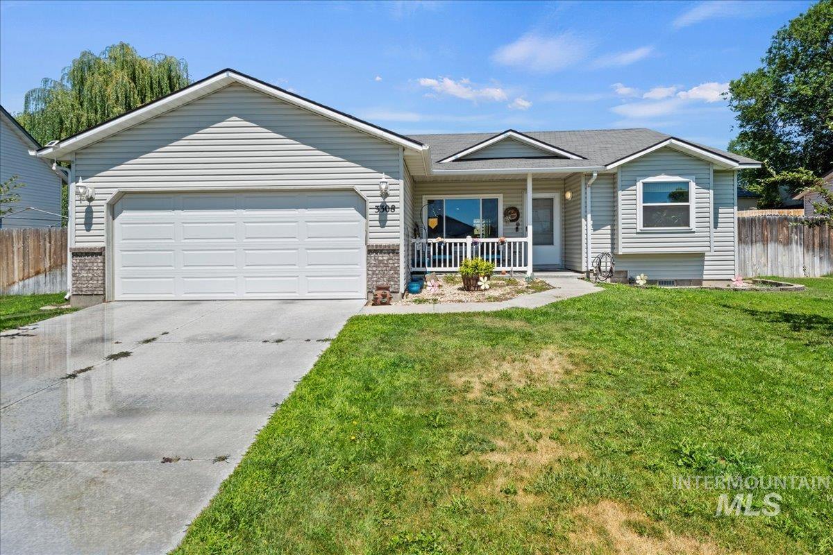 3308 E Friar Tuck Property Photo 1