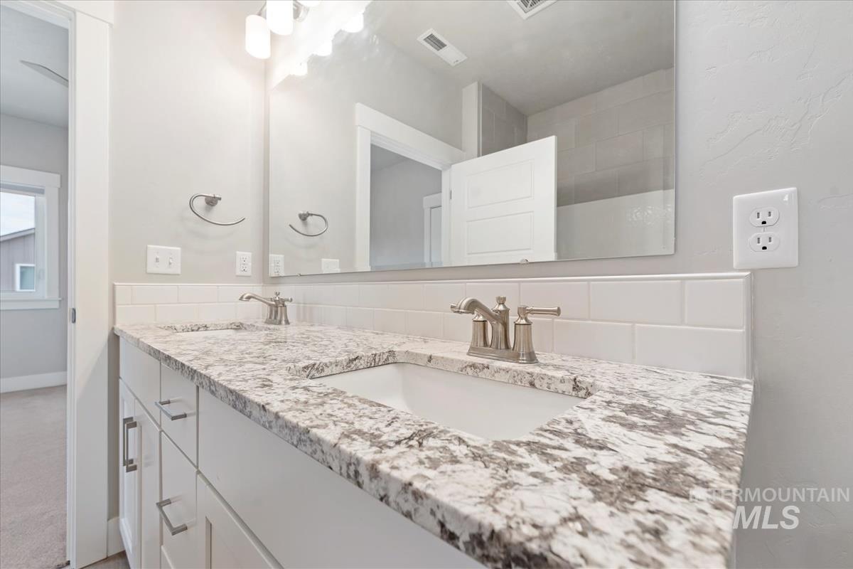 3019 N Network Lane Property Photo 22