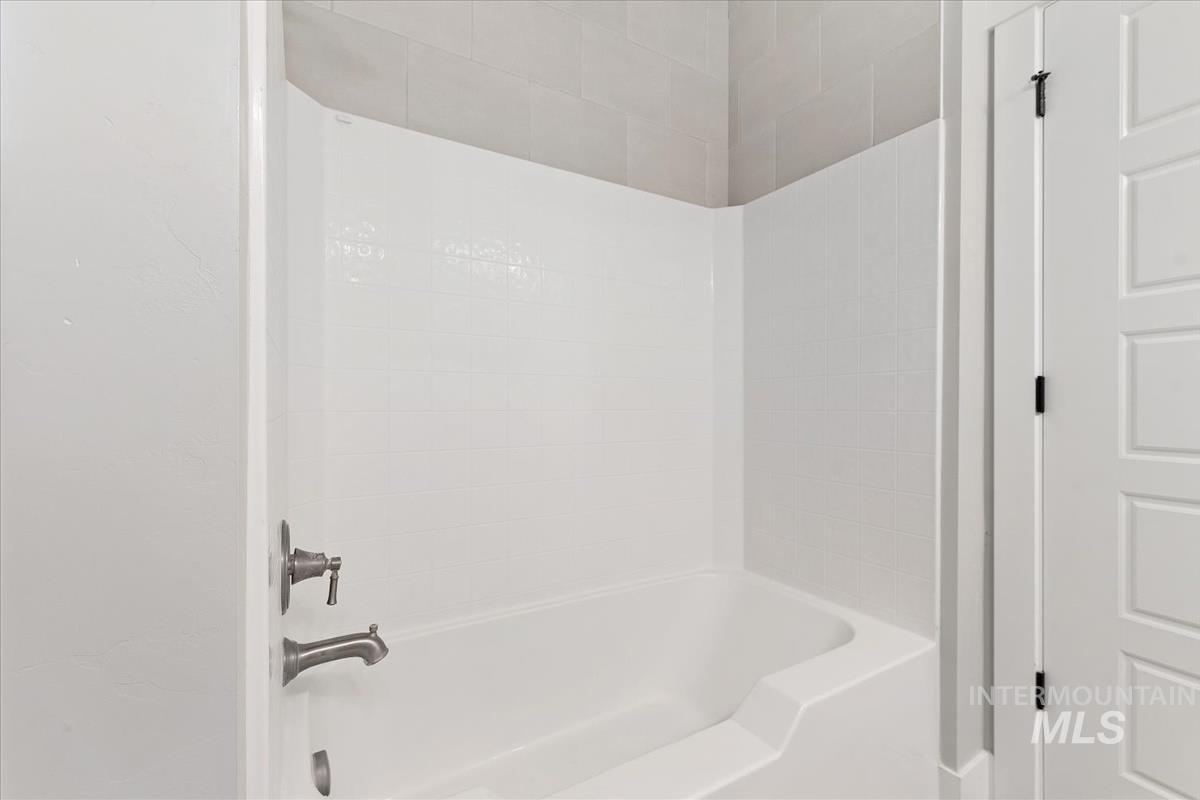 3019 N Network Lane Property Photo 23