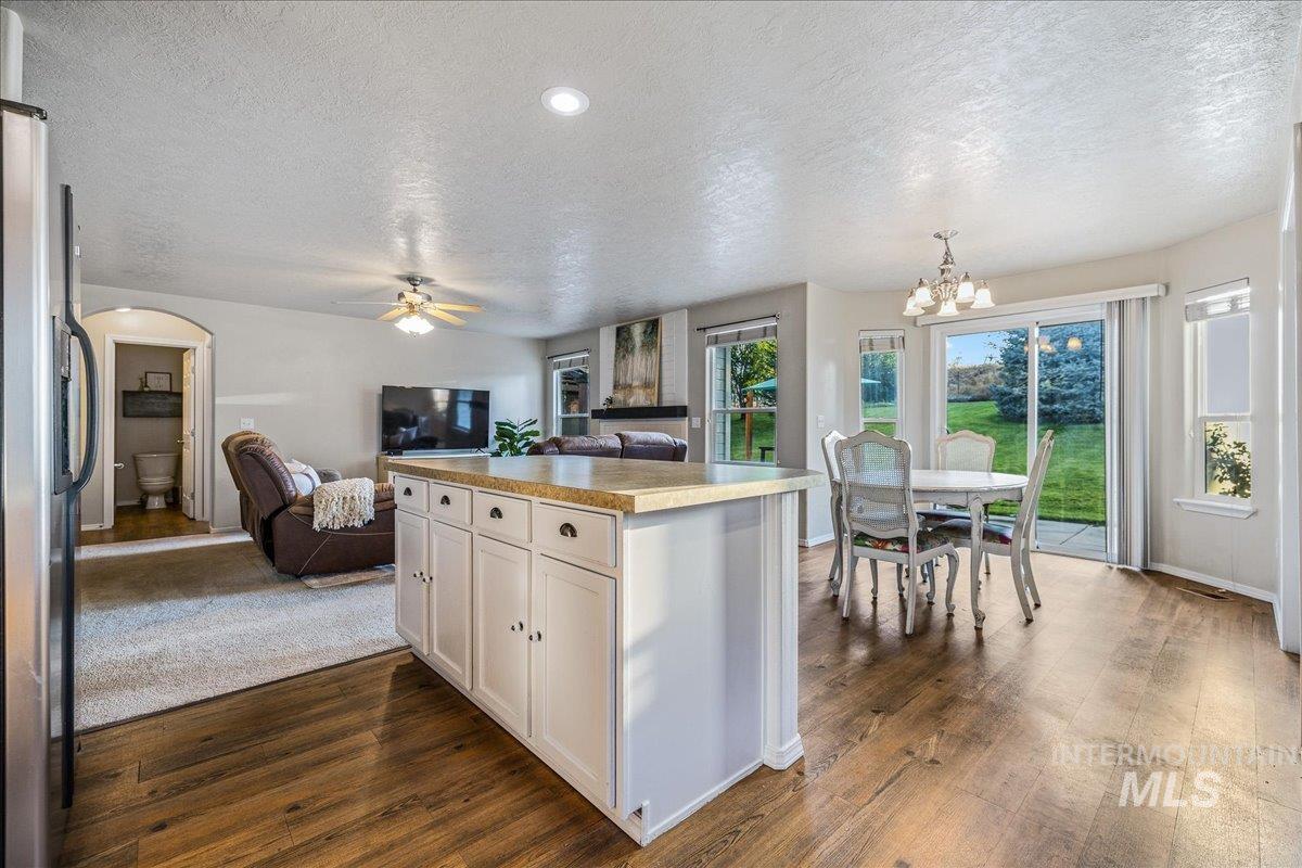 3664 S Green Basin Way Property Photo 8