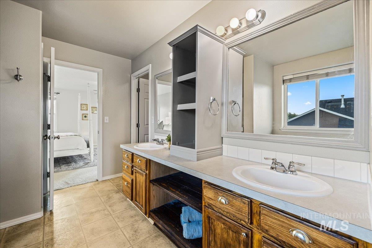 3664 S Green Basin Way Property Photo 23