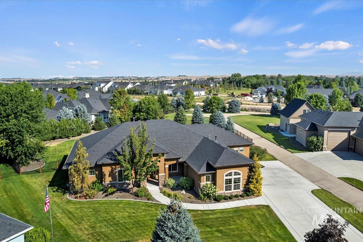 1535 N Luge Property Photo 1