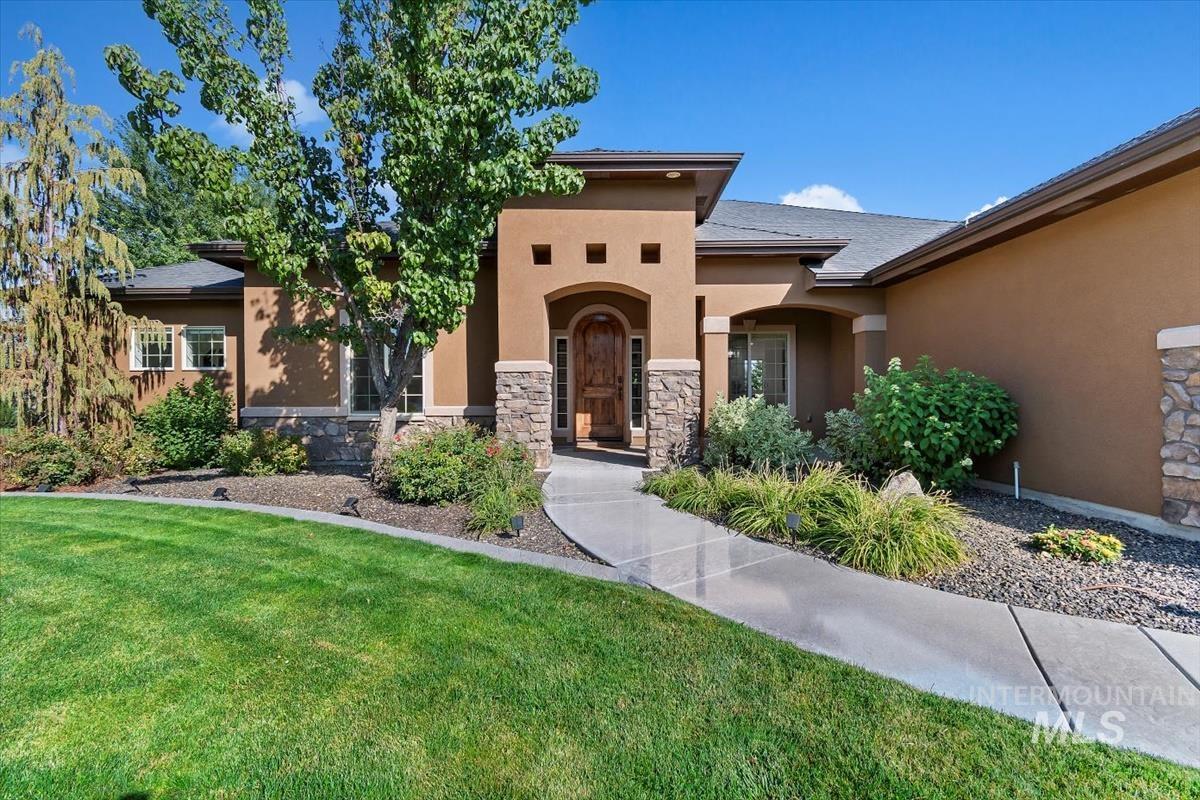 1535 N Luge Property Photo 4