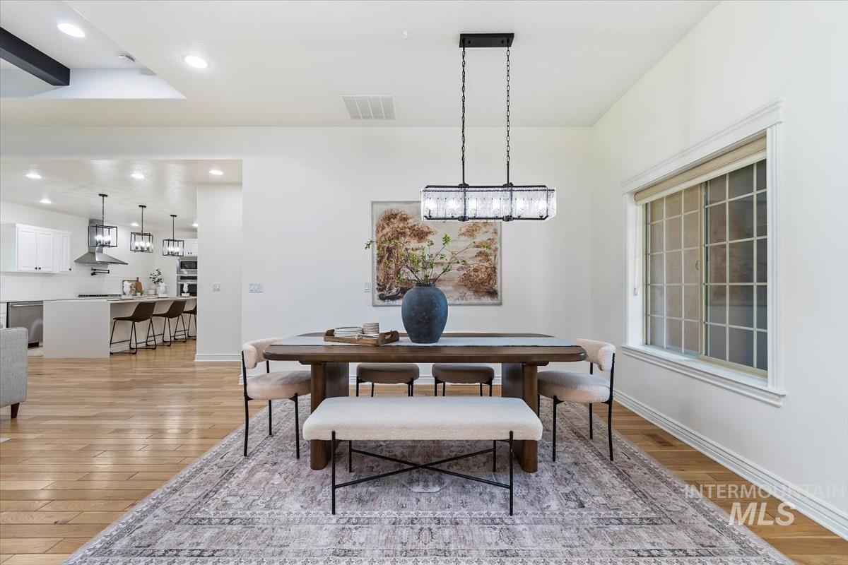 1535 N Luge Property Photo 10