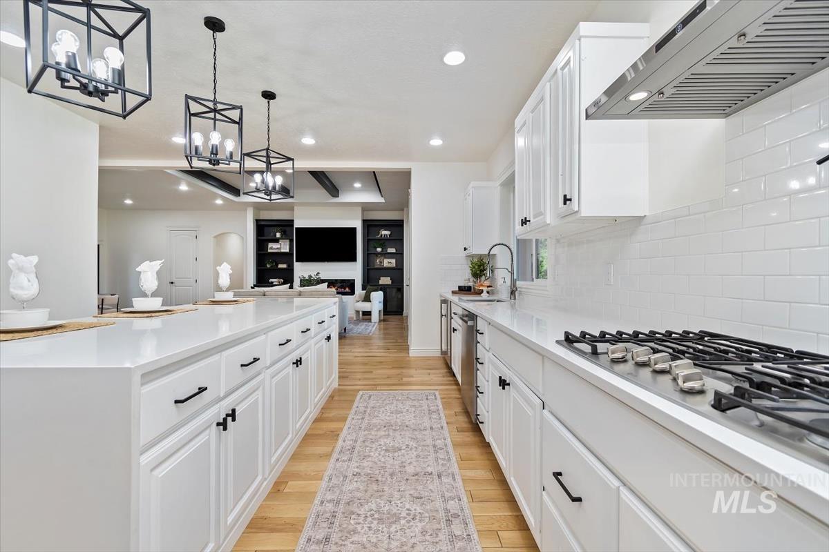 1535 N Luge Property Photo 14