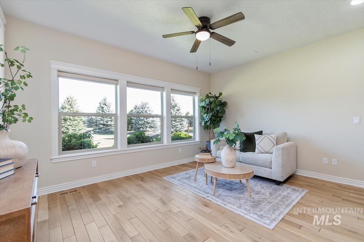 1535 N Luge Property Photo 27