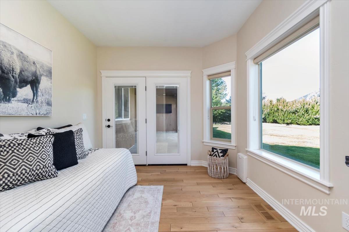 1535 N Luge Property Photo 31