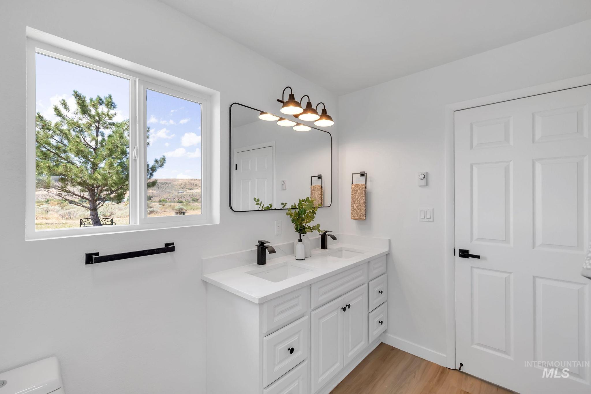 1070 W Indian Valley Rd Property Photo 31