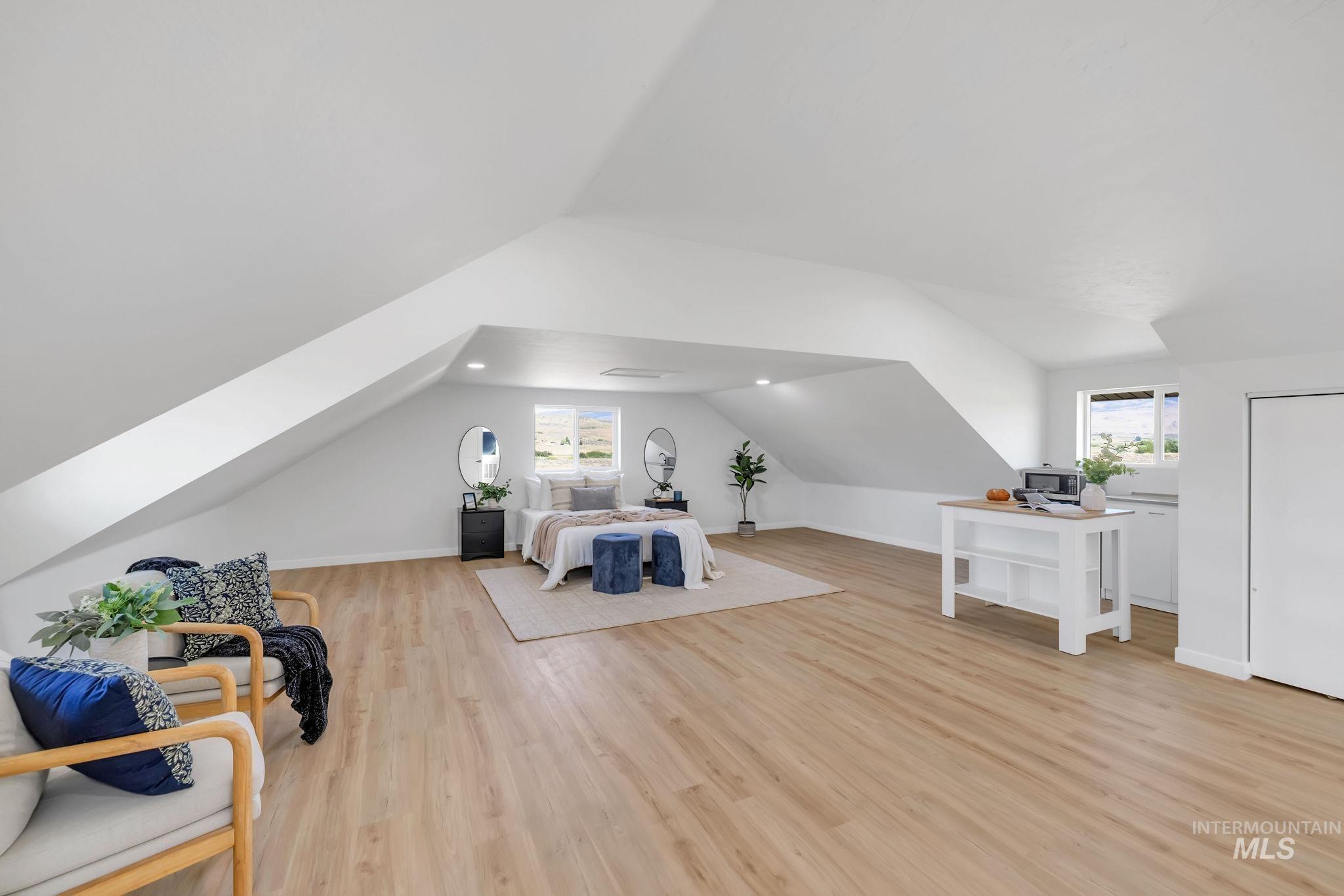 1070 W Indian Valley Rd Property Photo 44