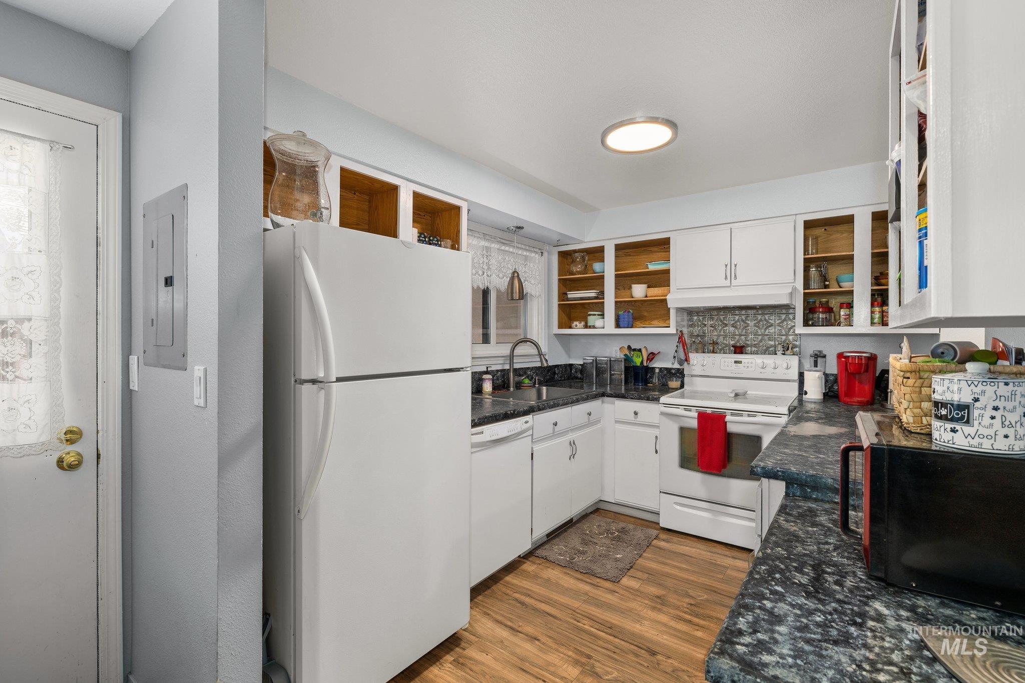 1990 Old Saybrook Property Photo 12