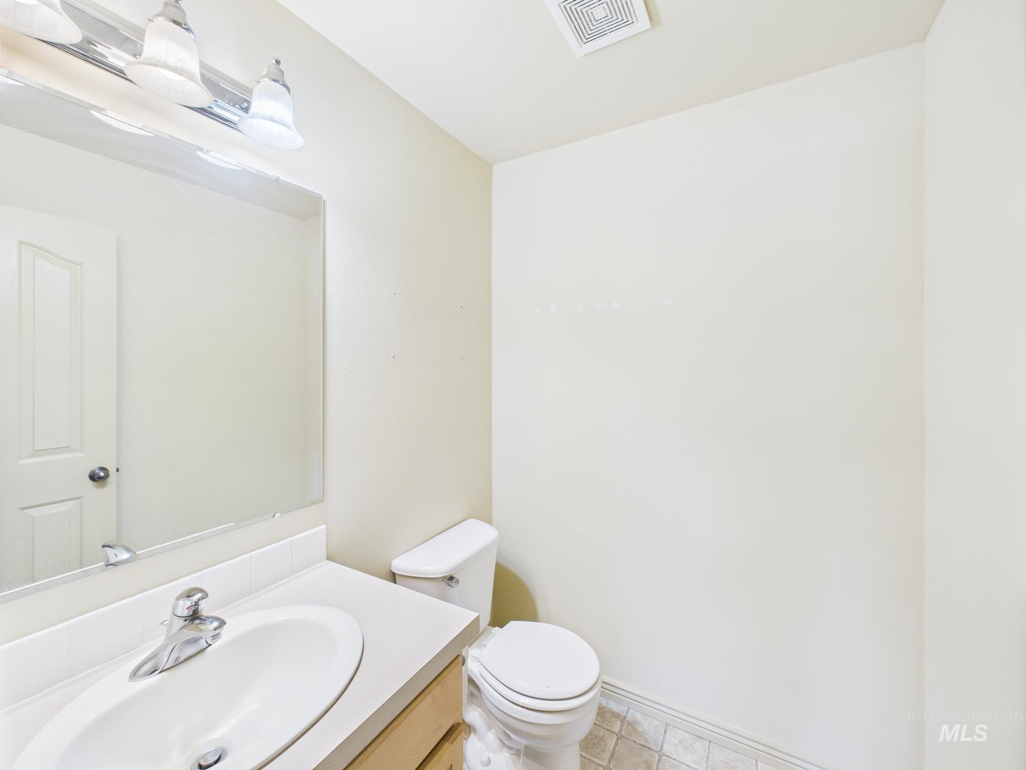 265 N Hullen Pl Property Photo 15