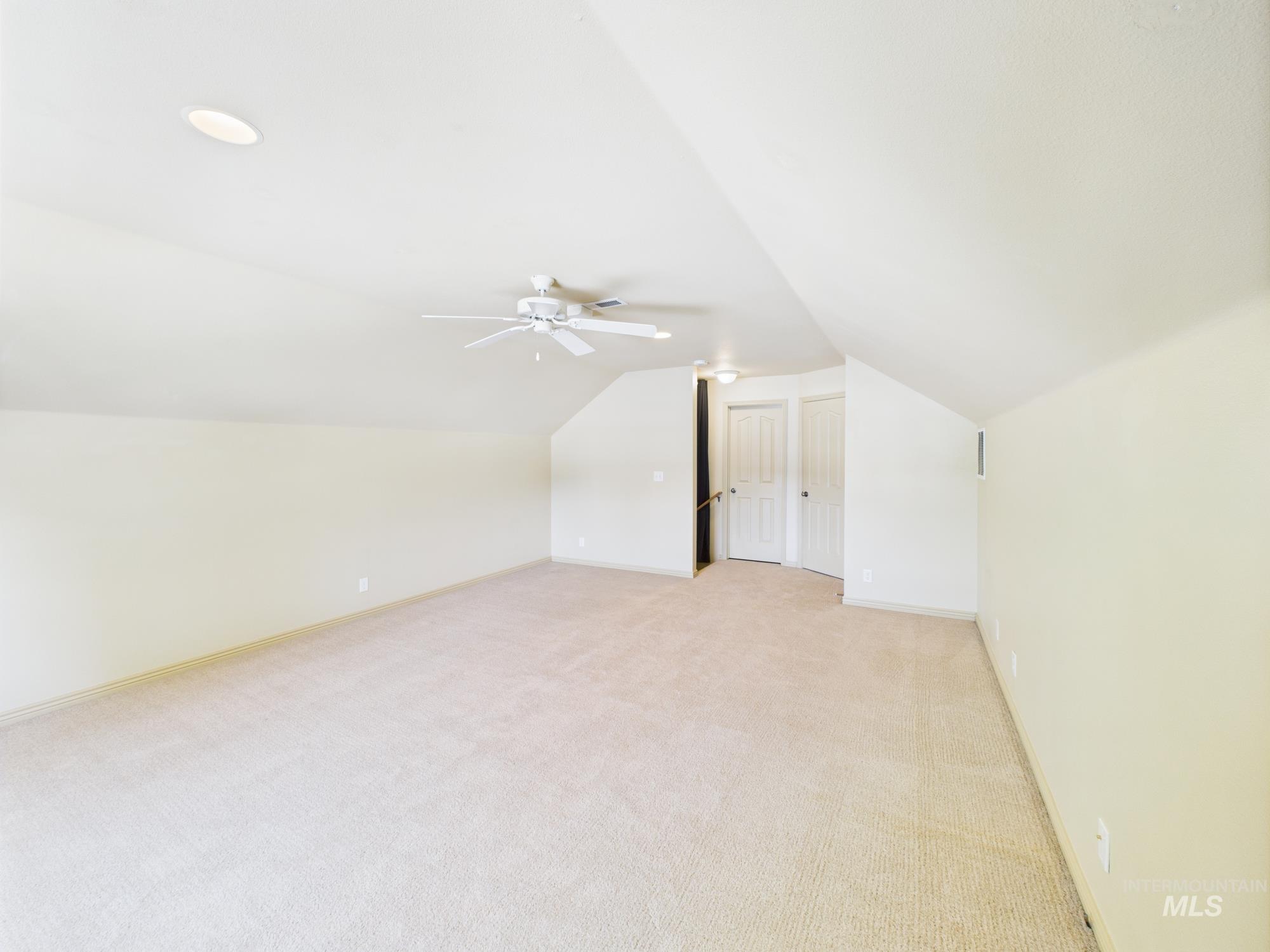 265 N Hullen Pl Property Photo 20