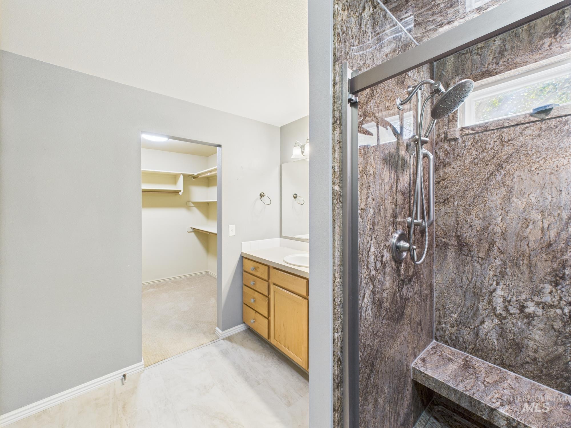 265 N Hullen Pl Property Photo 25