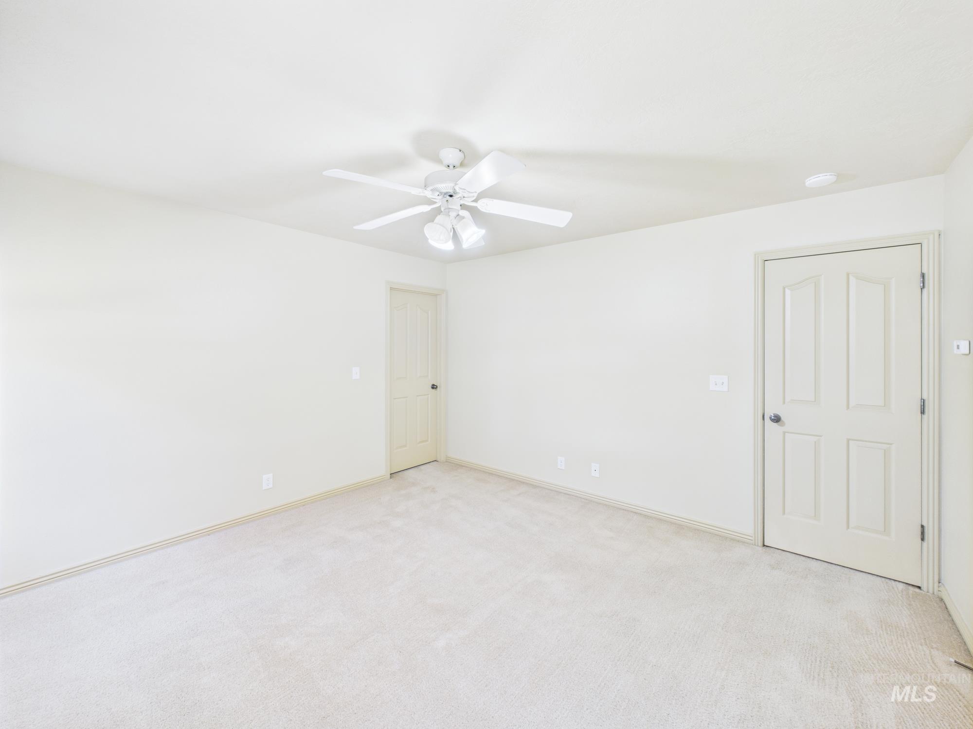 265 N Hullen Pl Property Photo 28