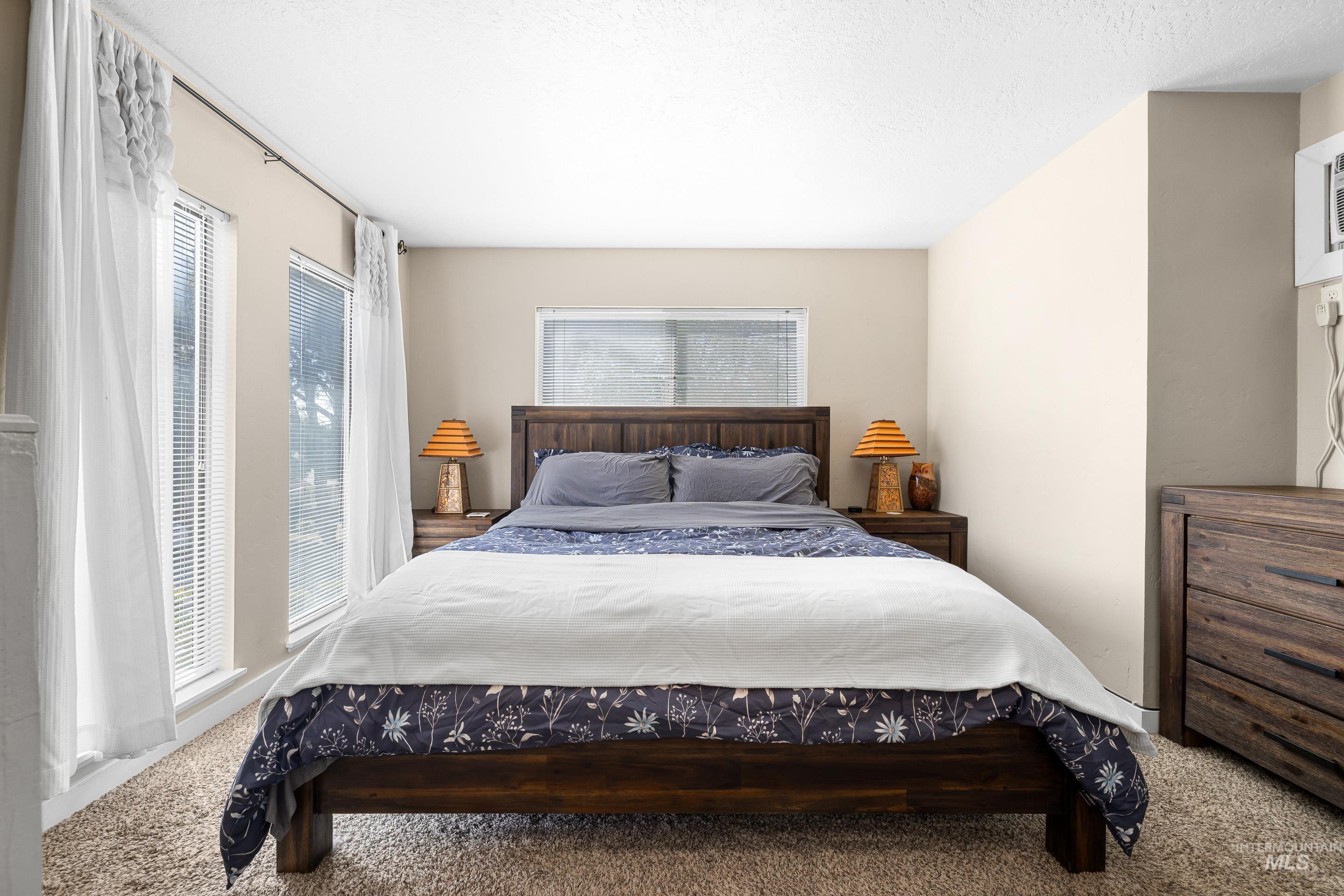 3510 W Lassen Property Photo 19