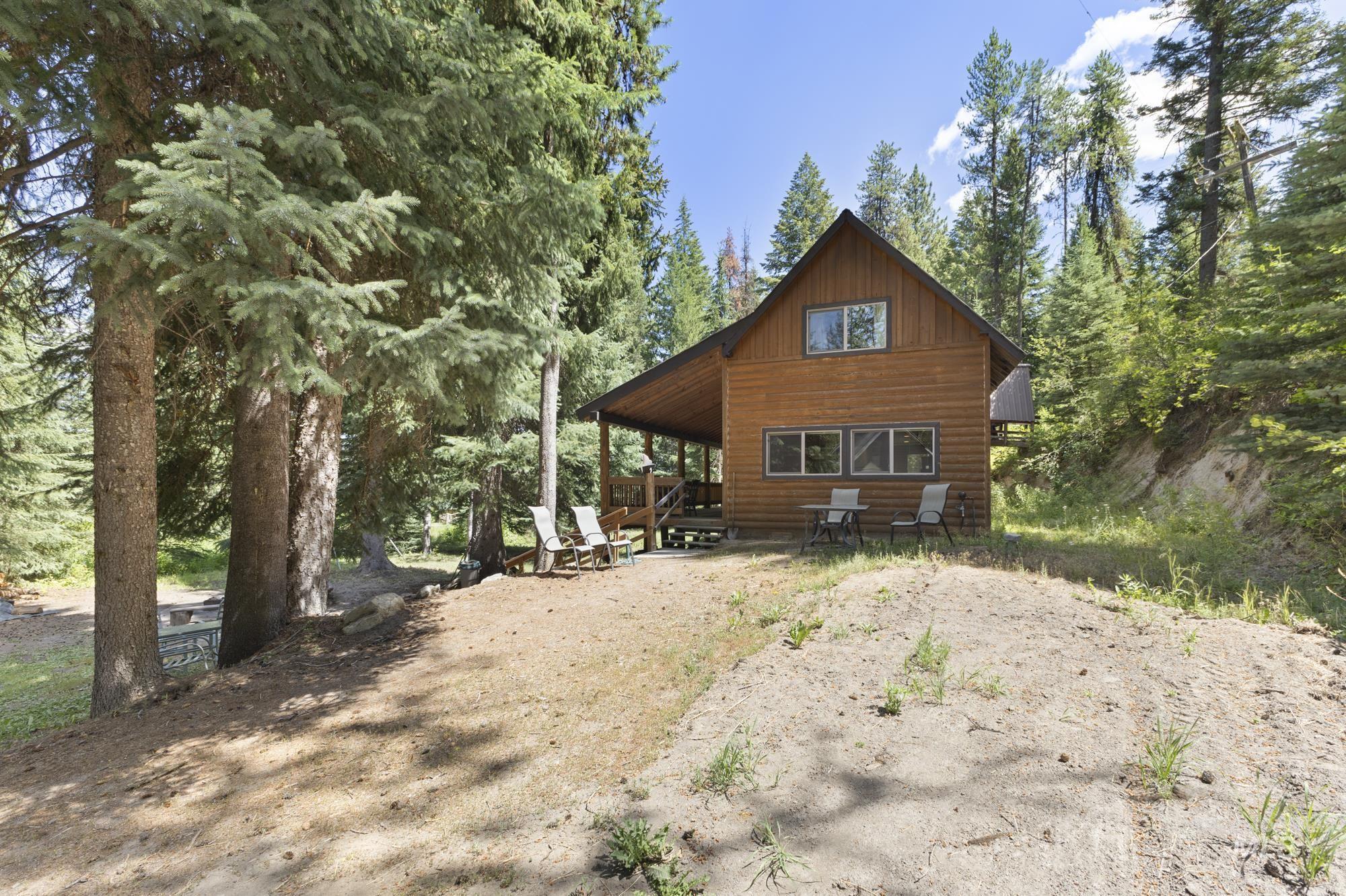 10324 Peterson Loop Property Photo 7