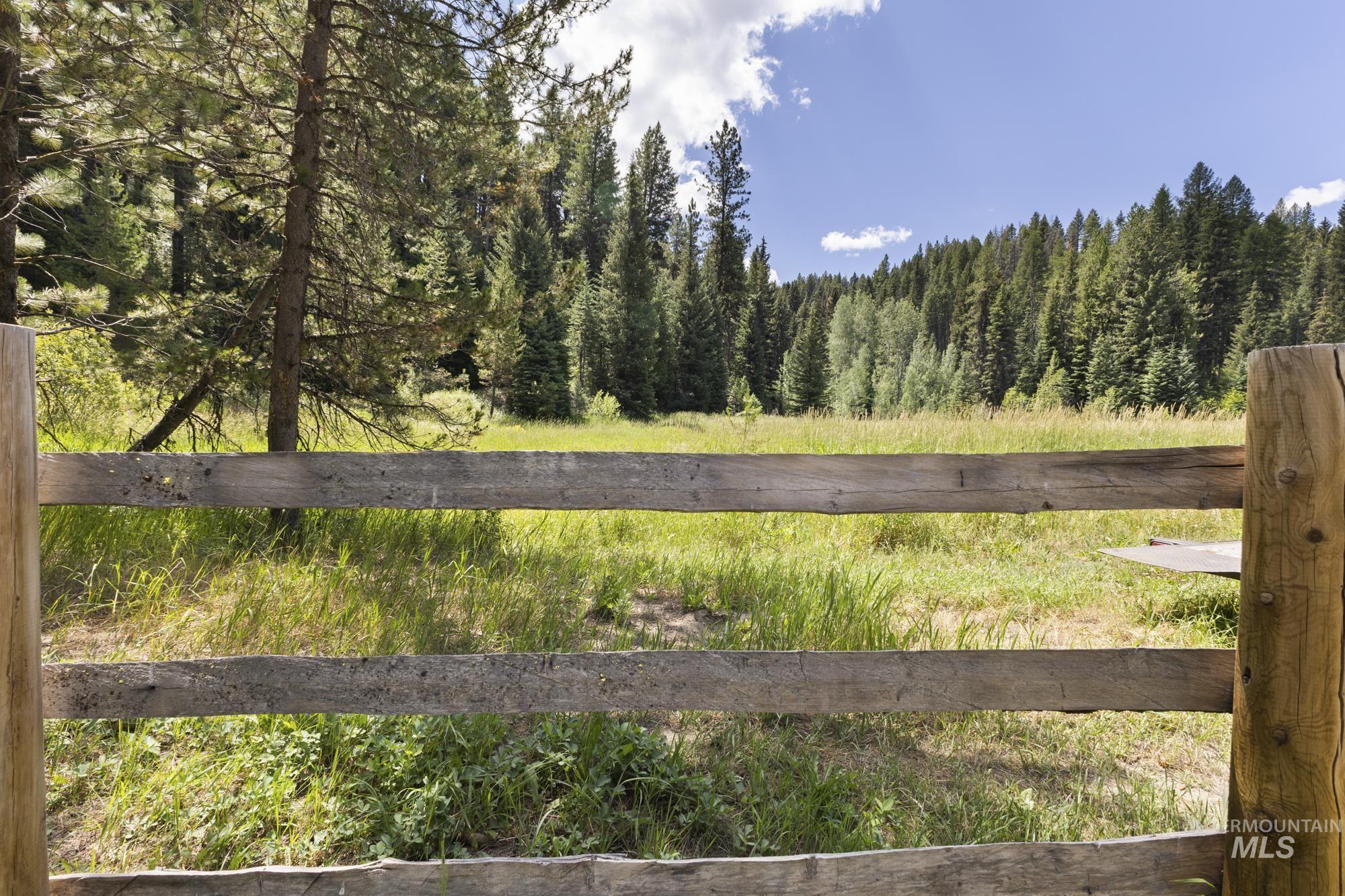 10324 Peterson Loop Property Photo 11