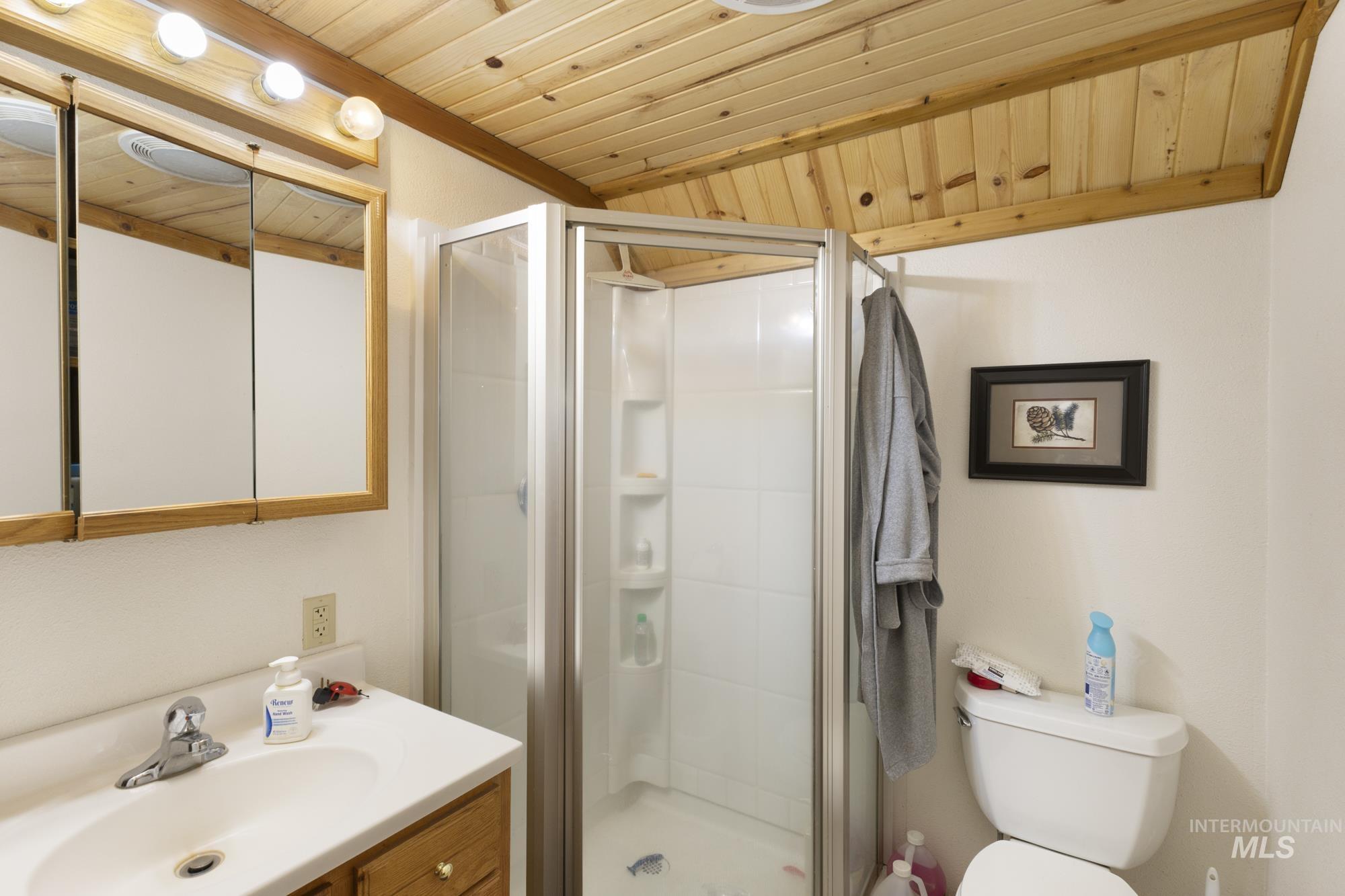 10324 Peterson Loop Property Photo 28