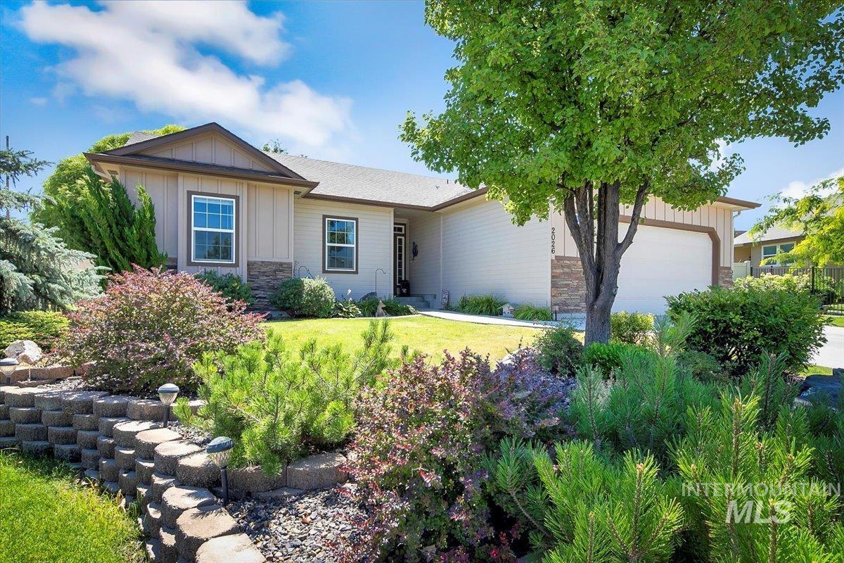 2026 S Sandcrest Loop Property Photo 1