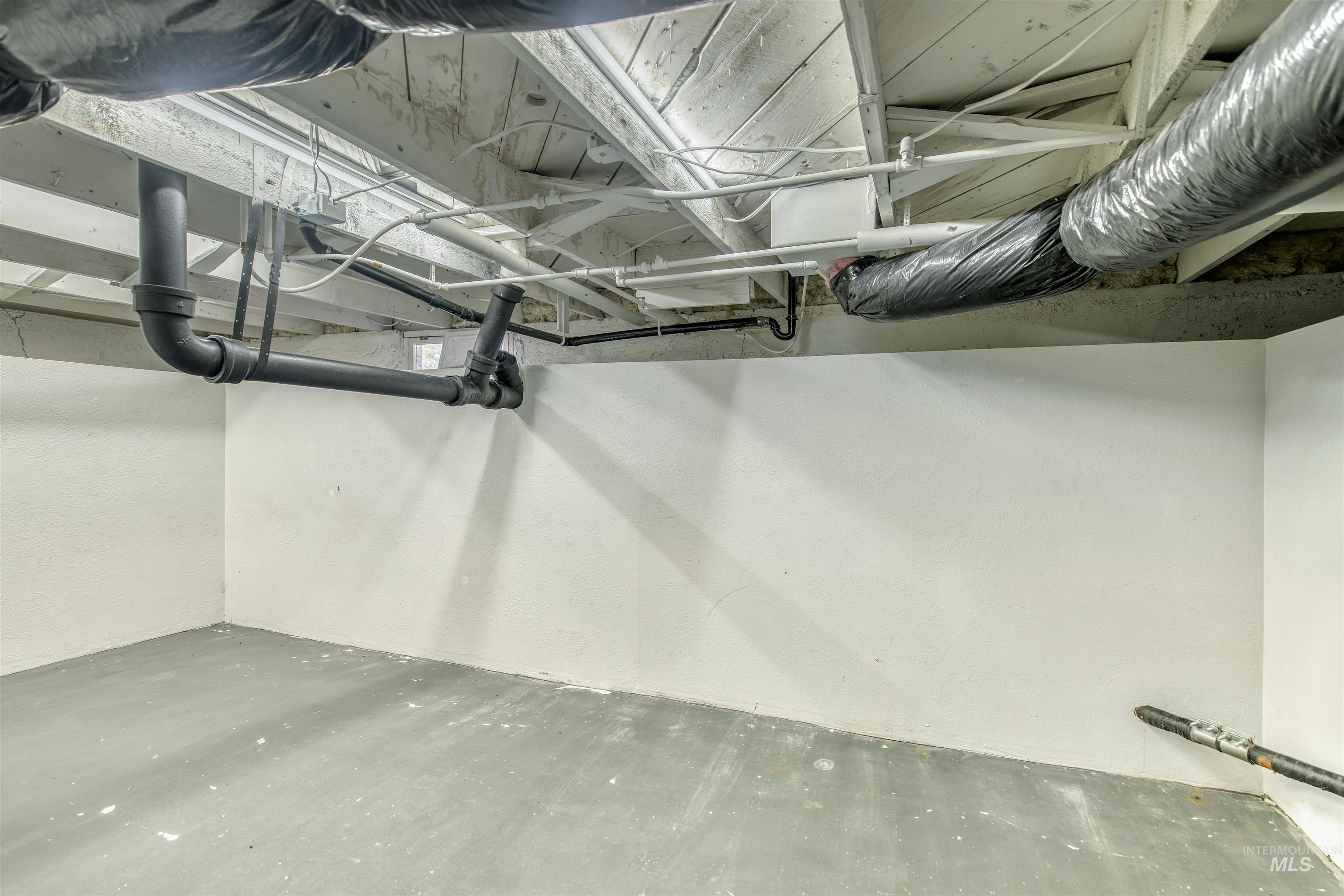 1015 E Logan Street Property Photo 43