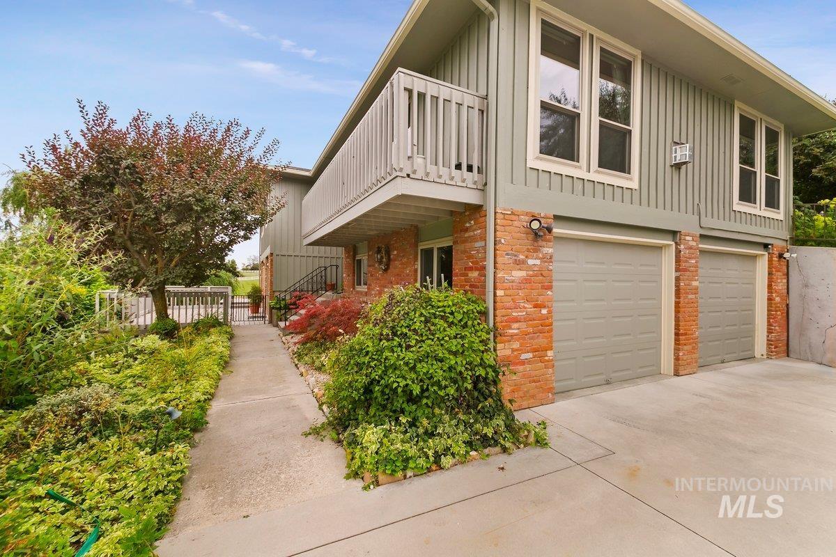 2125 W Aspen Cove Drive