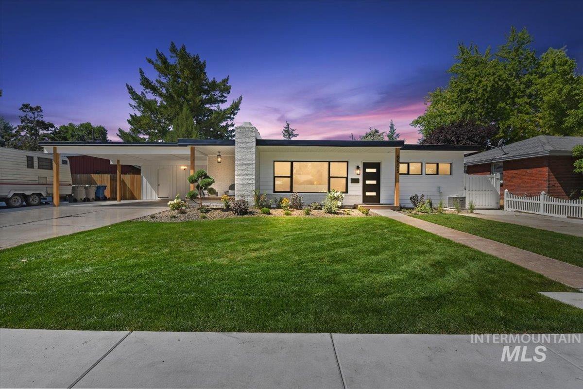 6805 Fairfield Ave Property Photo 1