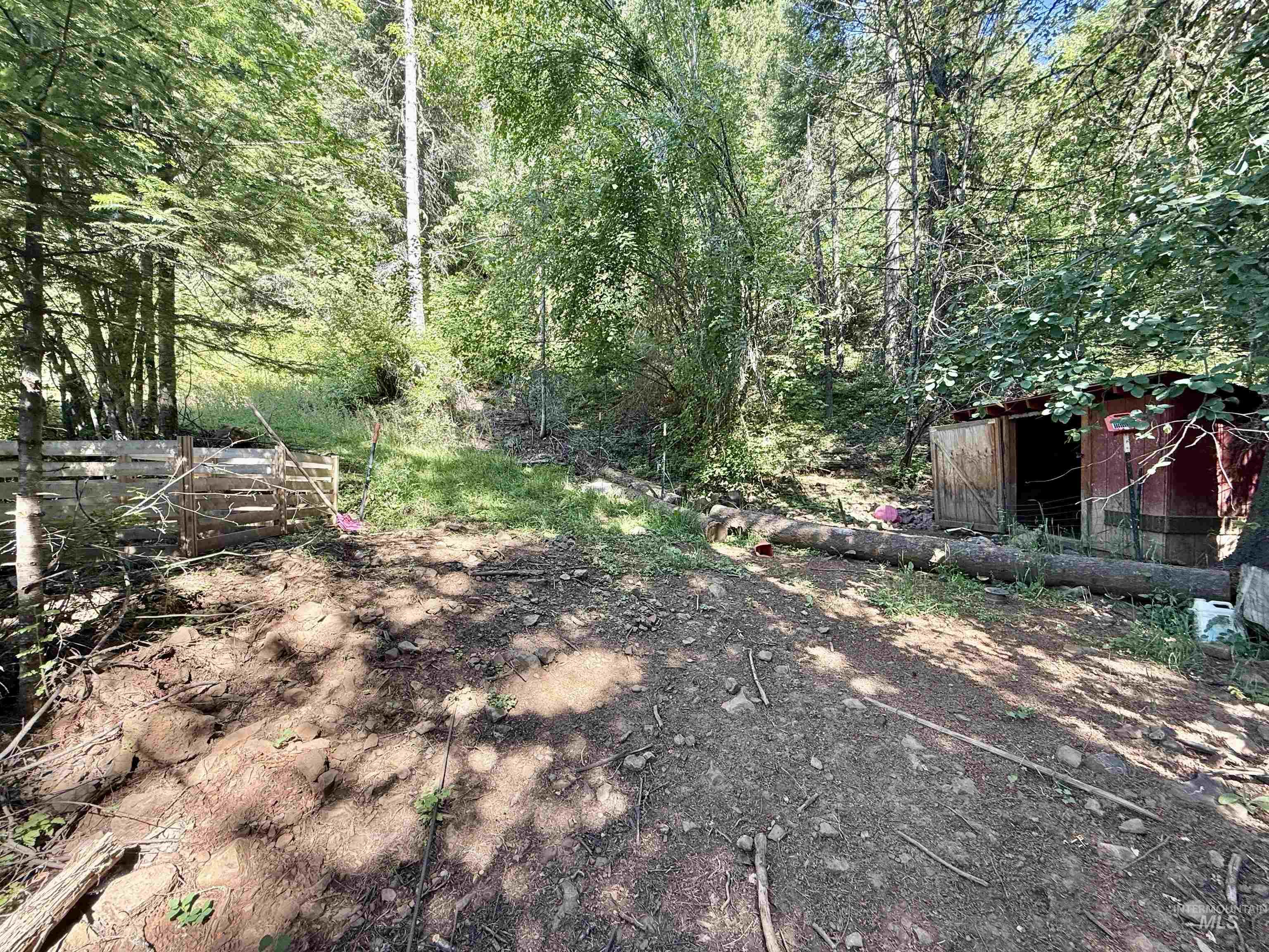 688 Cove Road Property Photo 35