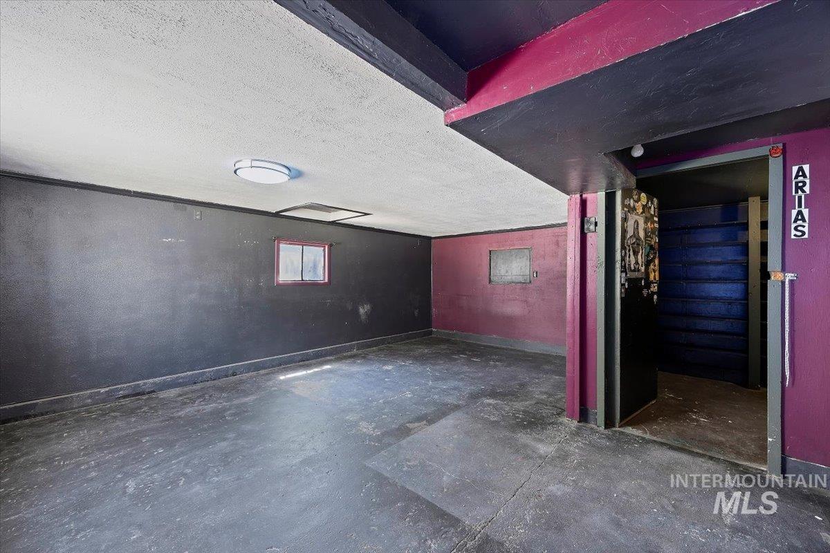 1209 G Street Property Photo 15