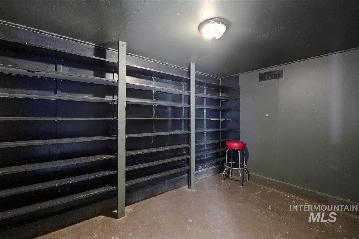 1209 G Street Property Photo 16