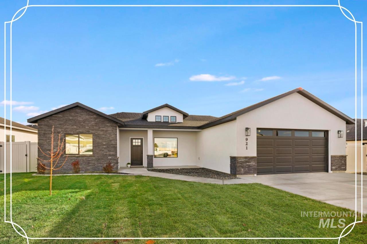 921 Adamite Rd Property Photo 1