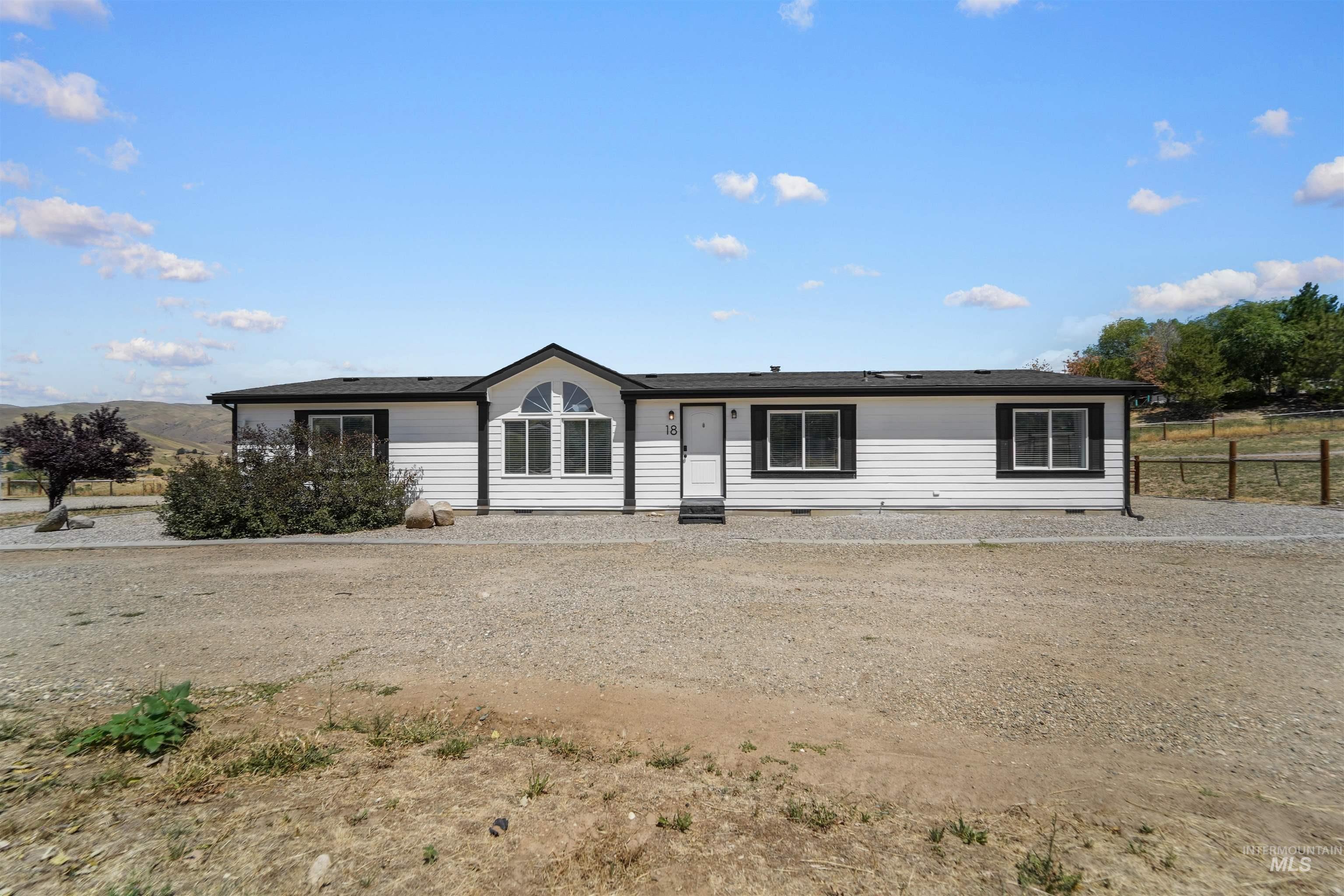18 Quail Rd Property Photo 1