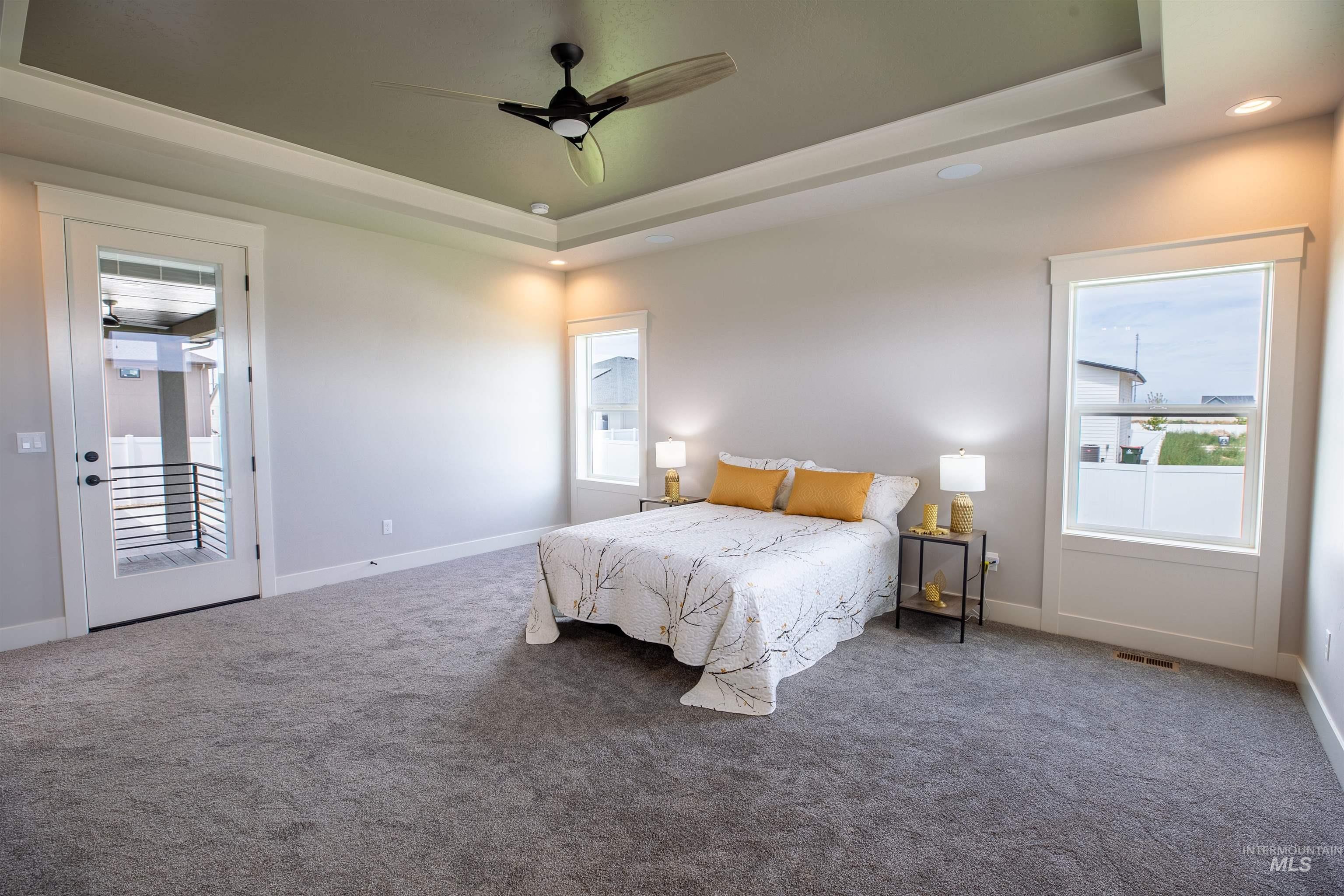 132 E Heliotrope Drive Property Photo 21