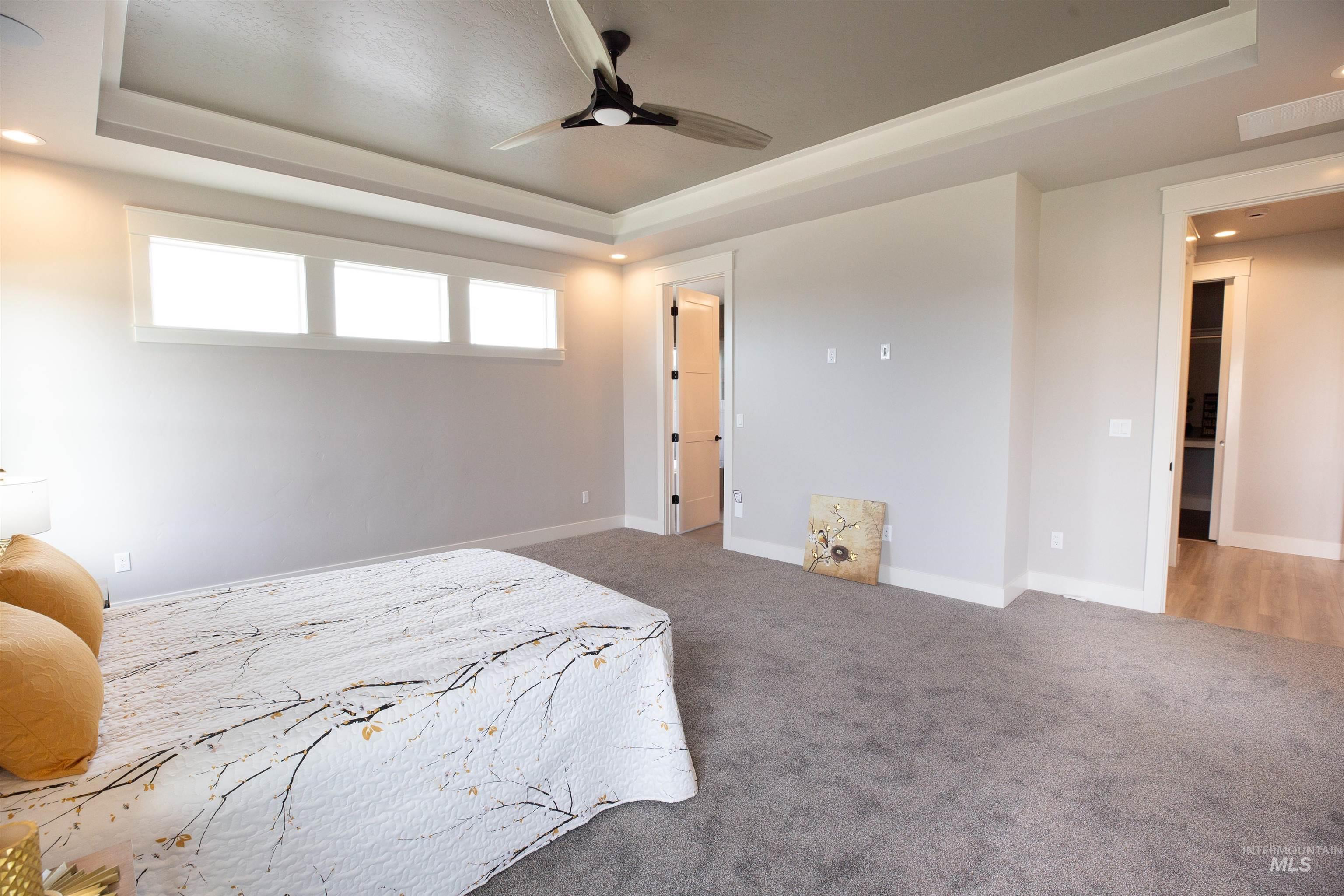 132 E Heliotrope Drive Property Photo 22