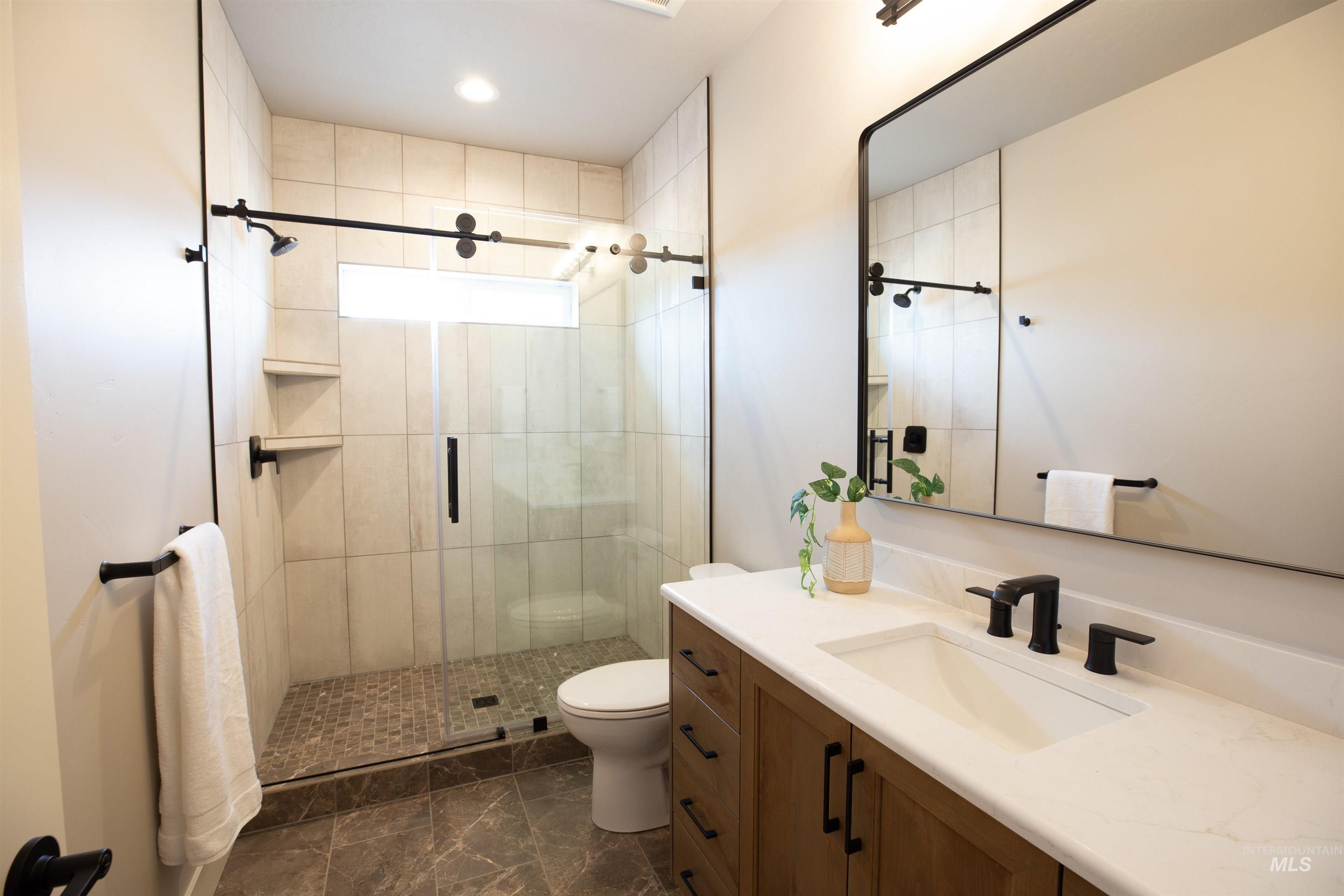 132 E Heliotrope Drive Property Photo 29