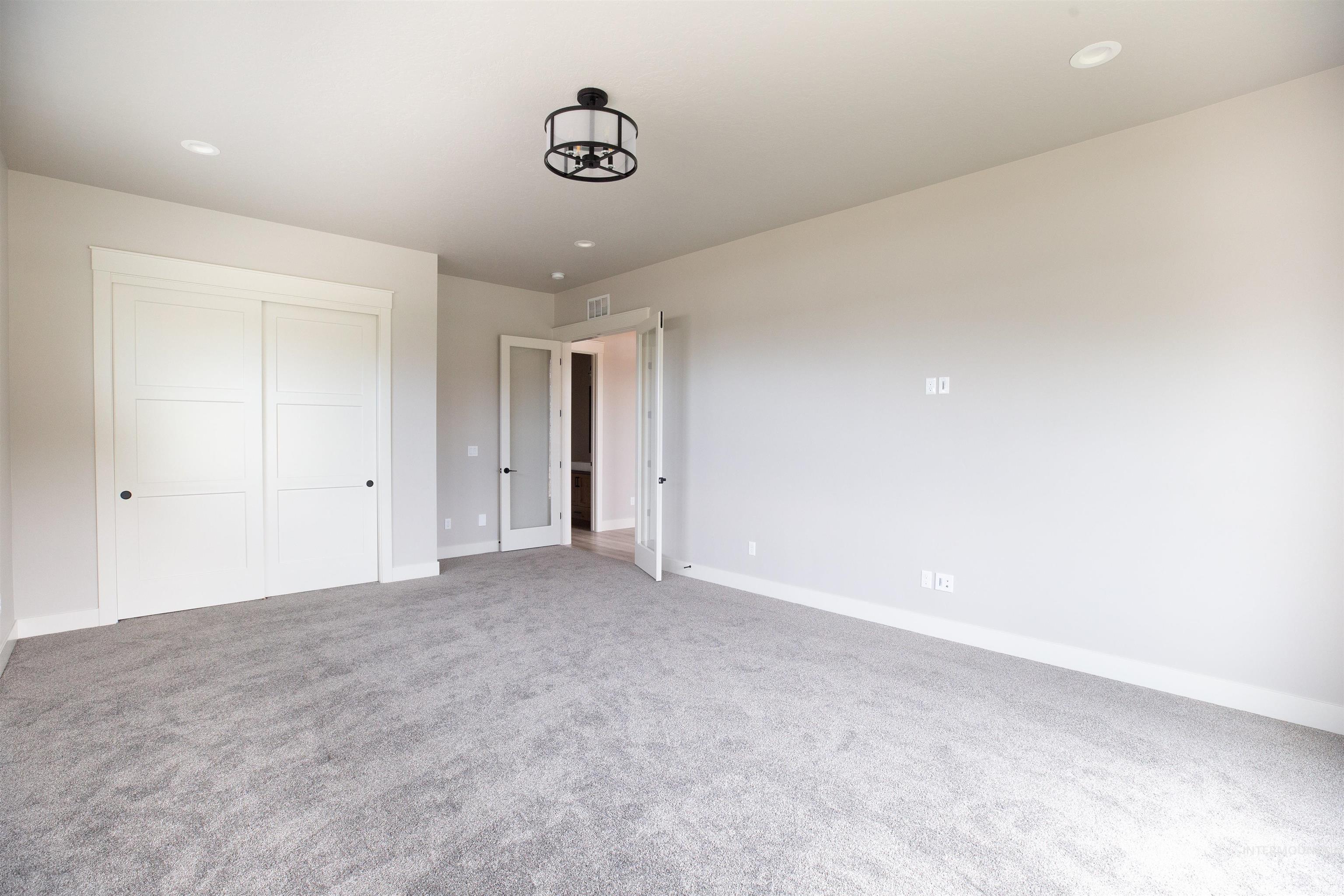 132 E Heliotrope Drive Property Photo 33