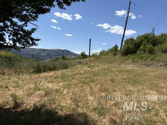355 Glenwood Road Property Photo 1