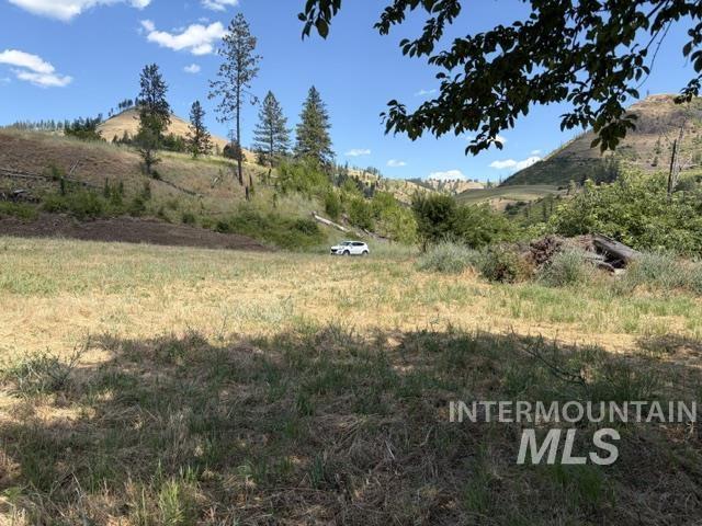 355 Glenwood Road Property Photo 7