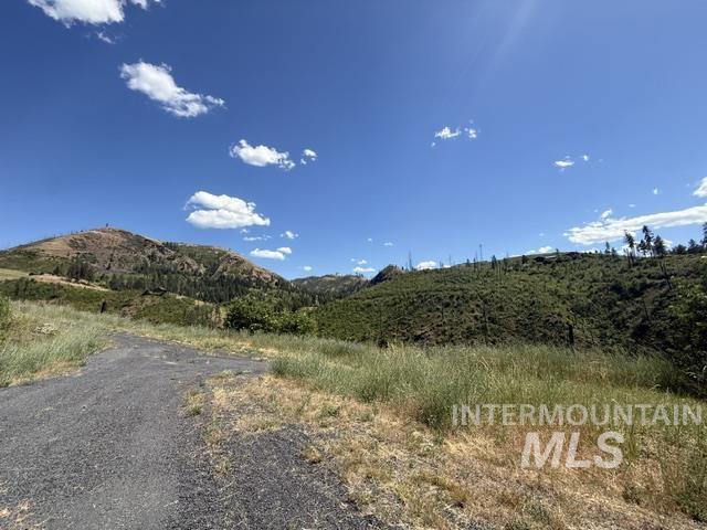 355 Glenwood Road Property Photo 12
