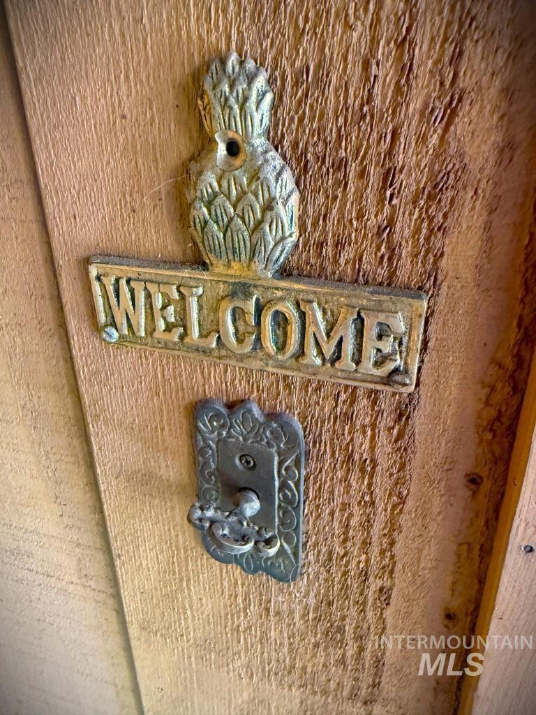 155 Potter Lane Property Photo 8