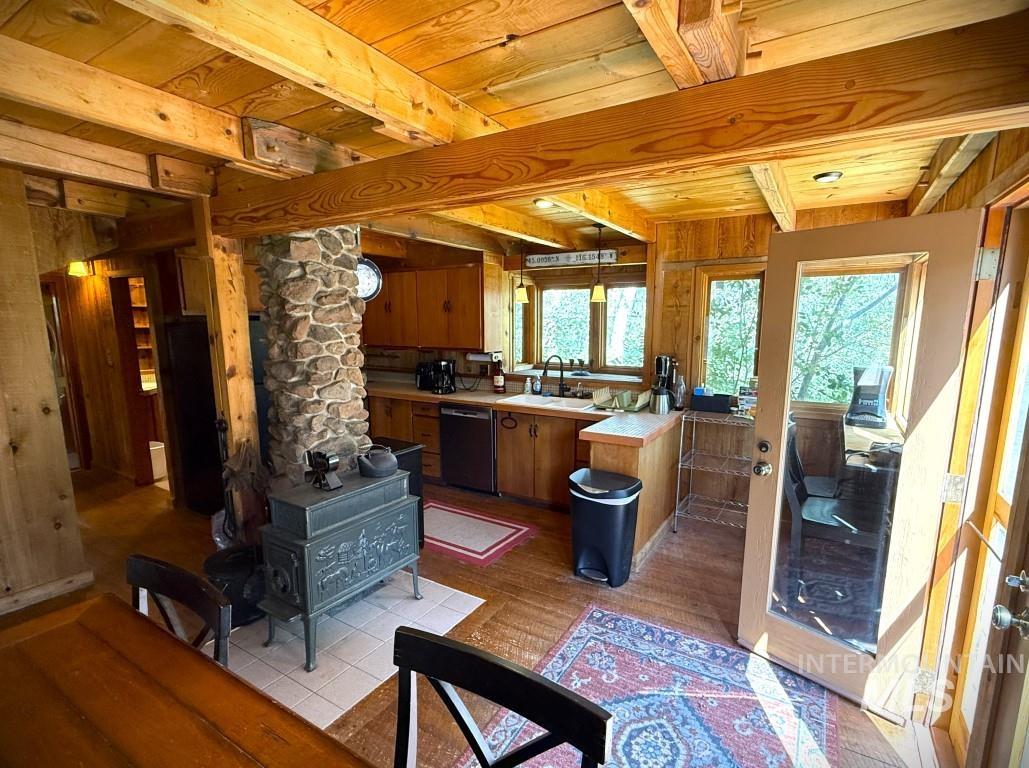 155 Potter Lane Property Photo 14