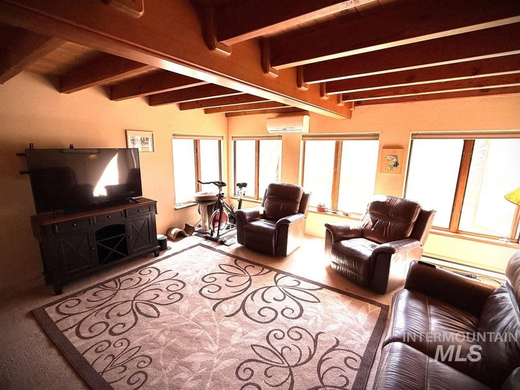 155 Potter Lane Property Photo 17