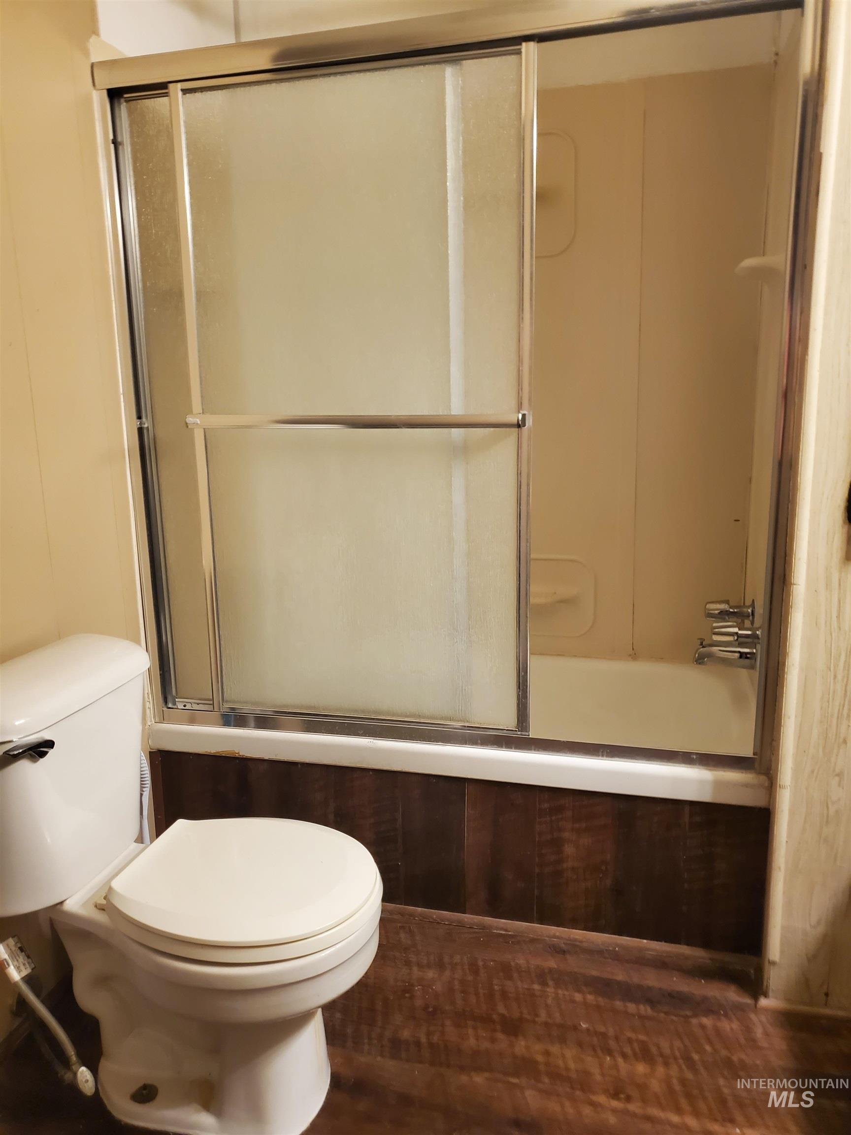 198 South Hills Property Photo 8