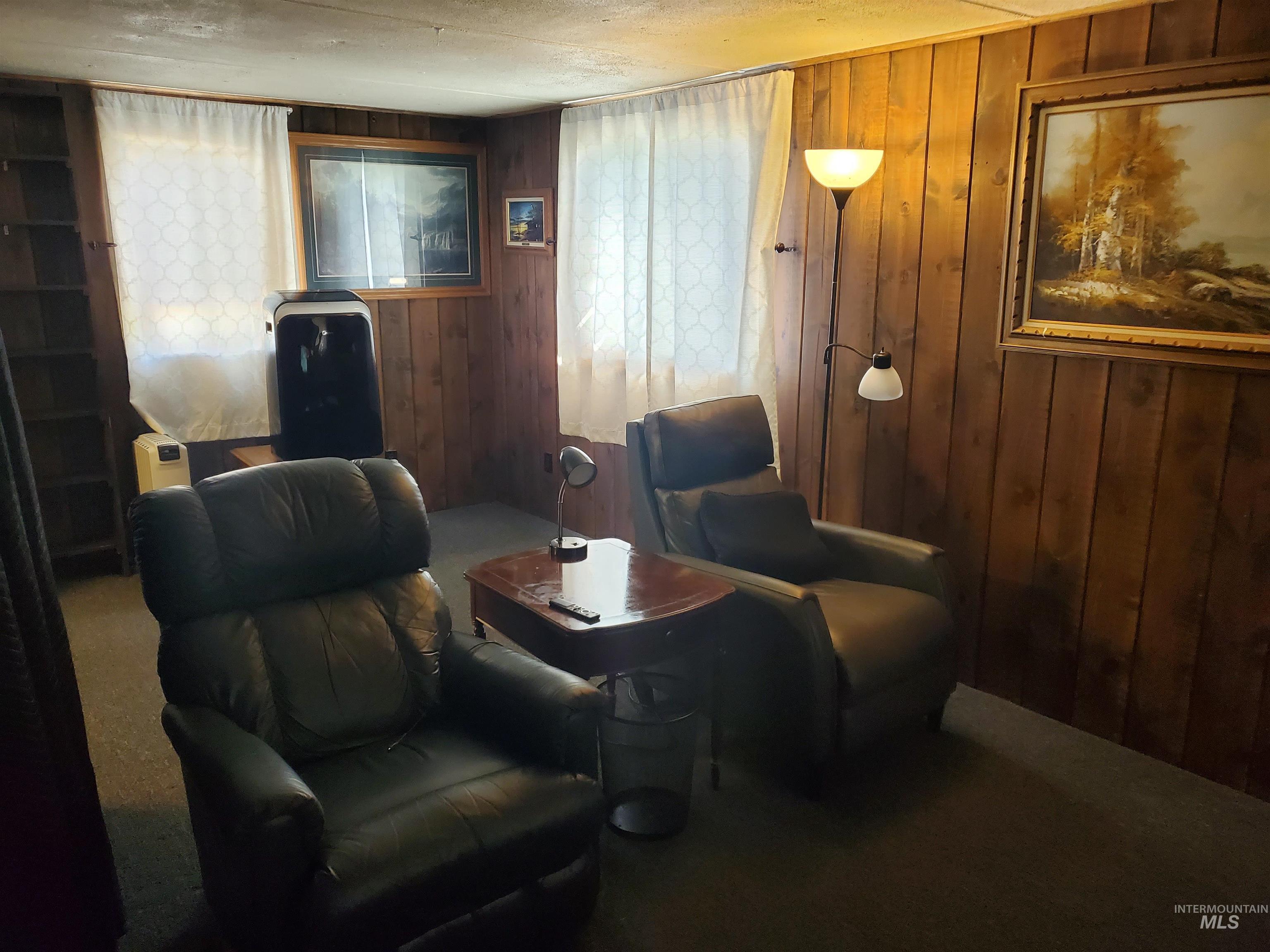 198 South Hills Property Photo 12