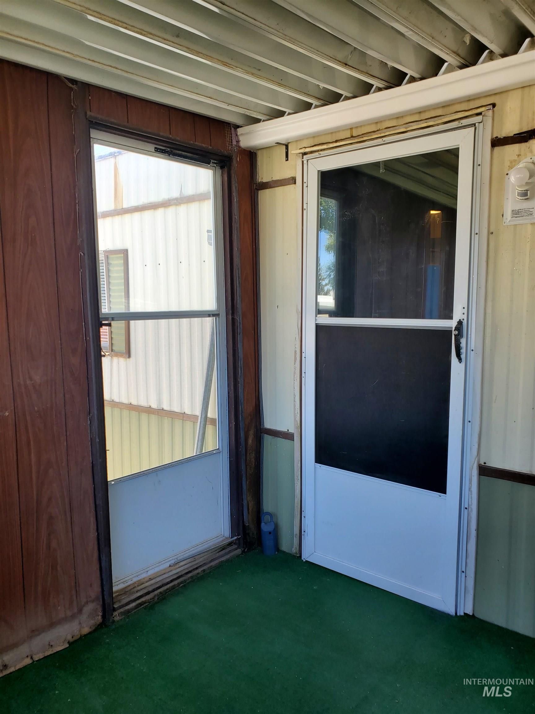 198 South Hills Property Photo 25