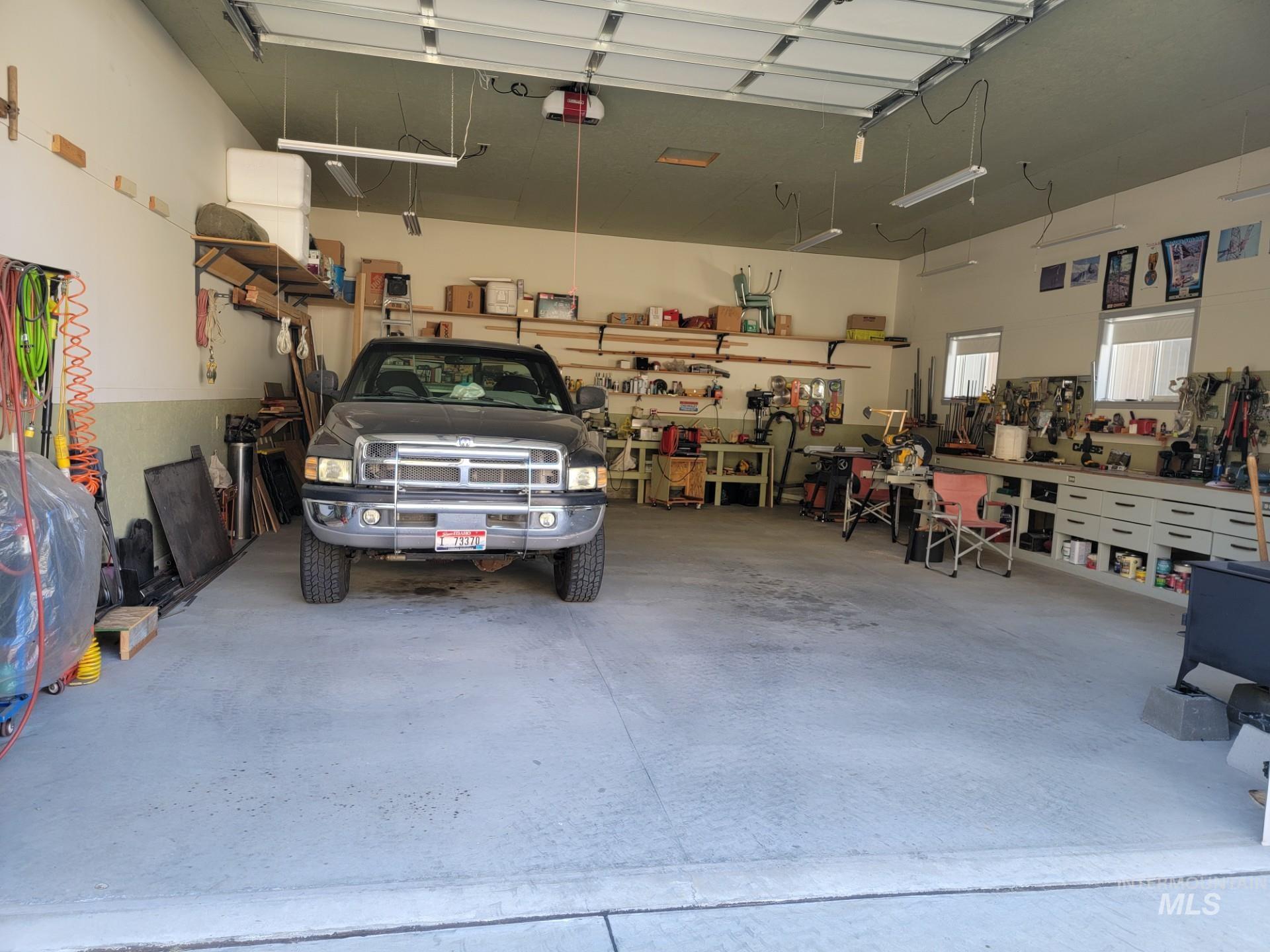 516 S Main Street Property Photo 12