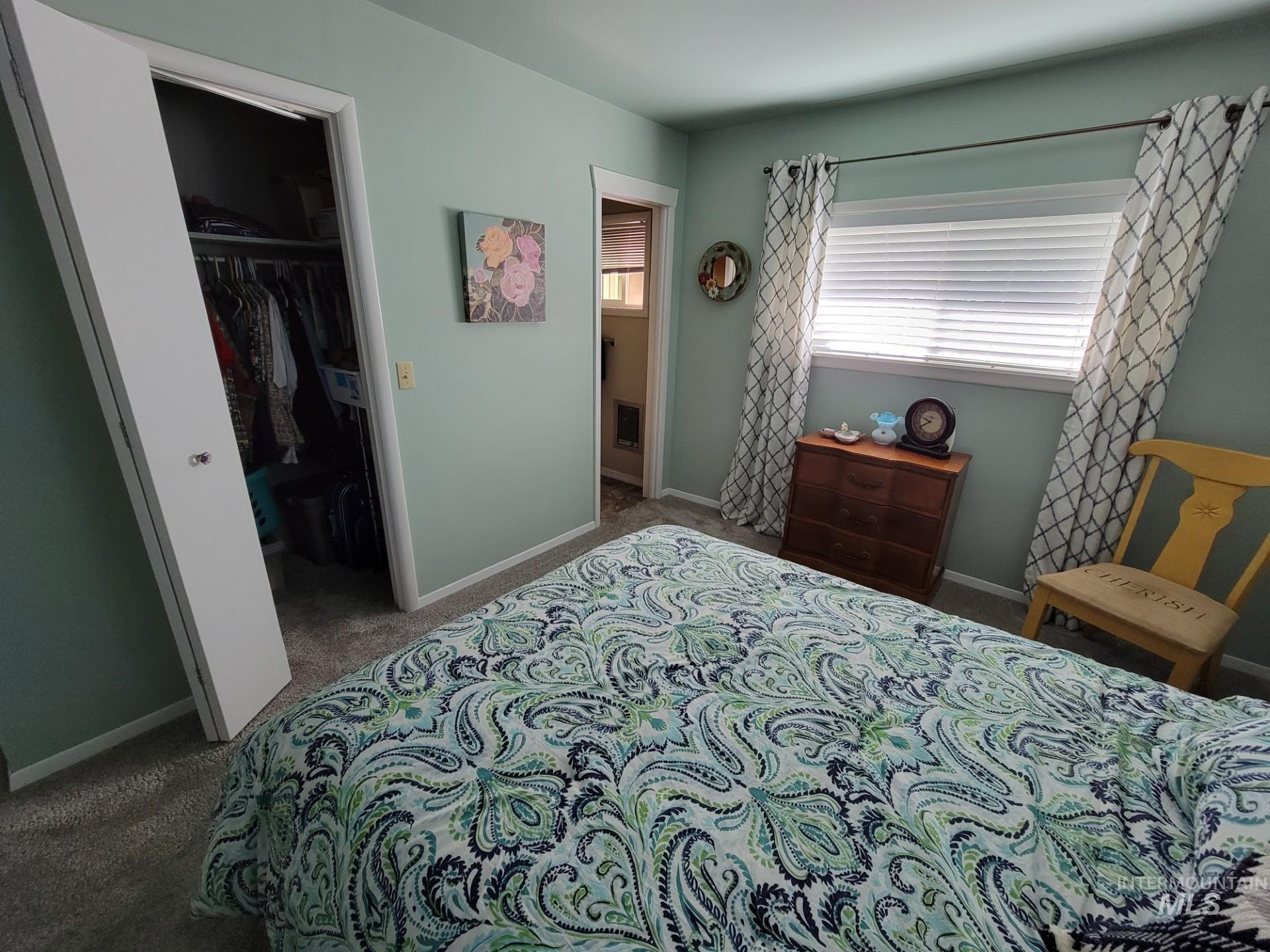 516 S Main Street Property Photo 19