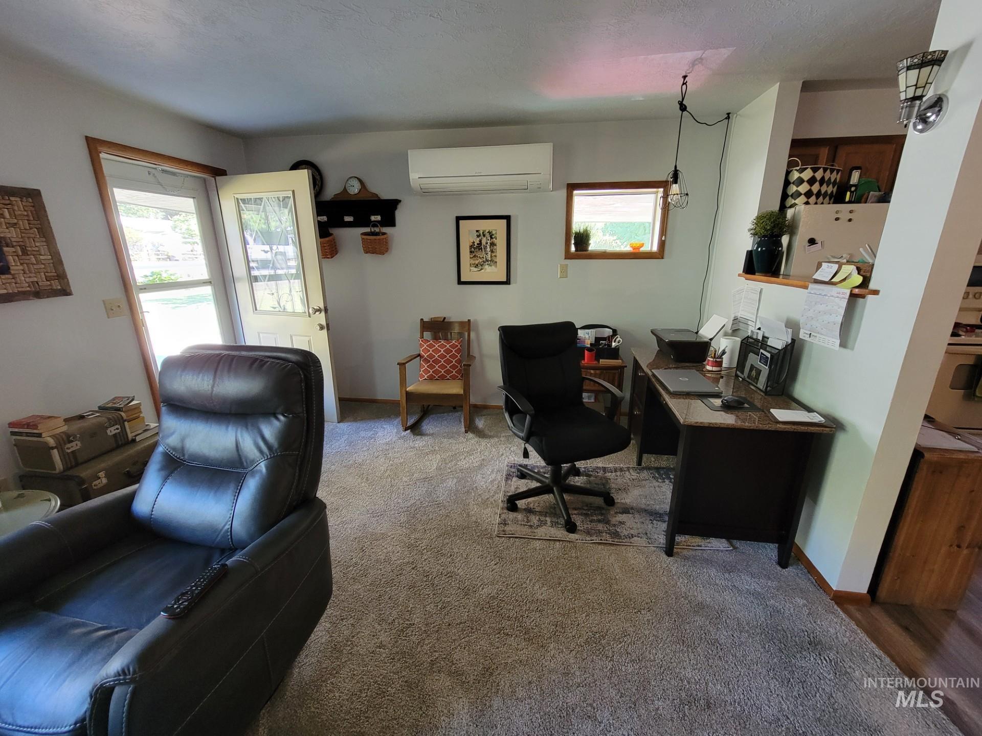 516 S Main Street Property Photo 29