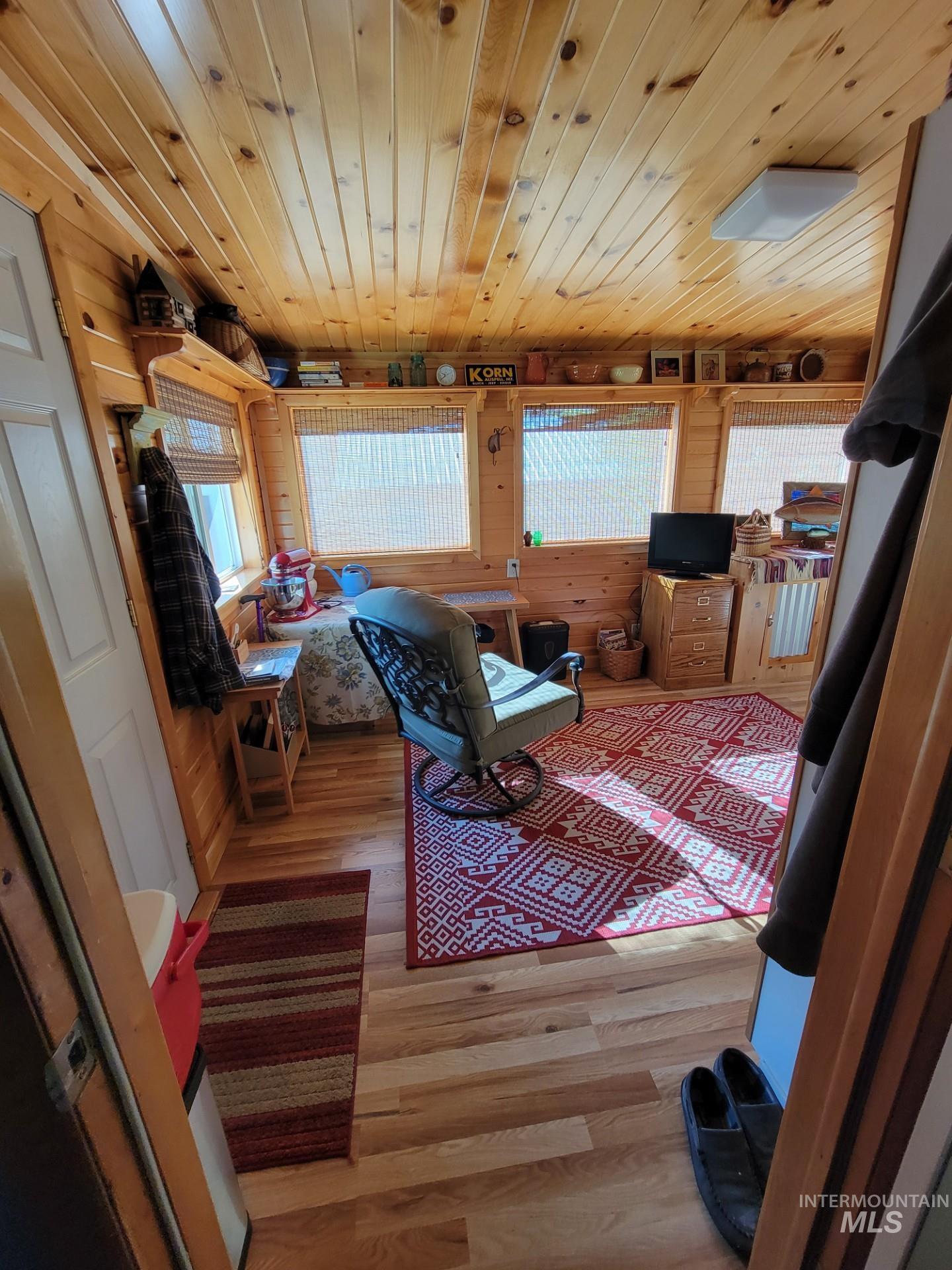 516 S Main Street Property Photo 33