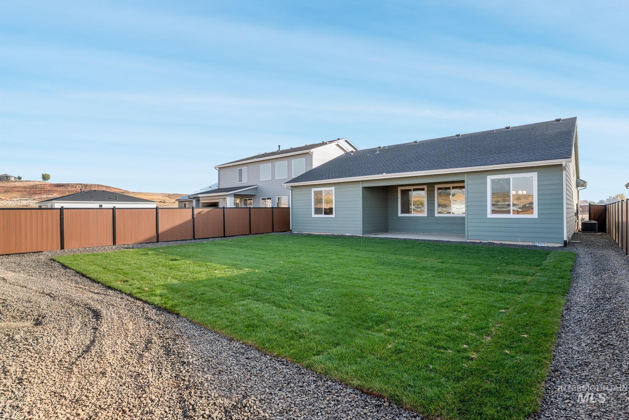 1851 W Blue Lightning St Property Photo 7