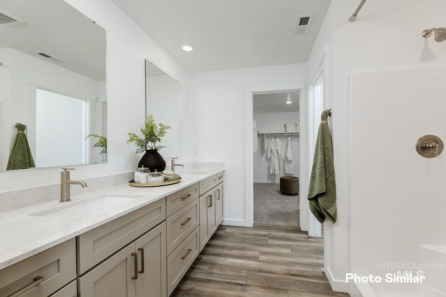 9244 W Happy Day Dr Property Photo 26